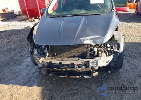 2015 Ford Escape Titanium z USA, uszkodzony, nr VIN 1FMCU9J91FUC02880